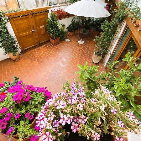 Вилла Casa Raimondo Орозеи Экстерьер фото